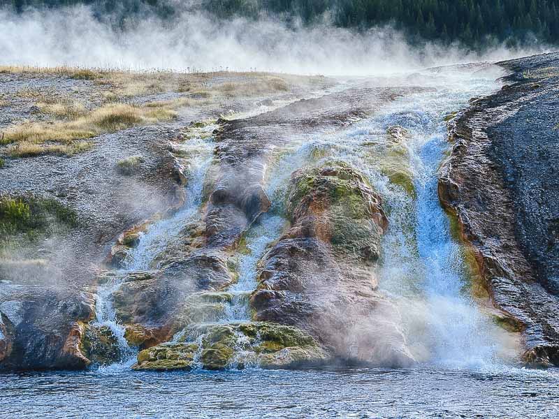 Yellowstone National Park Travel Guide for First Time Visitors